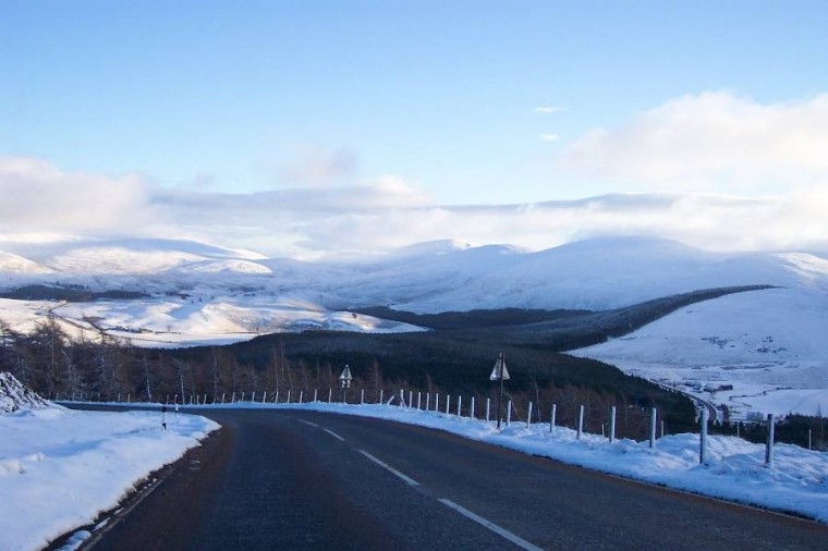 Highlands_road.jpg