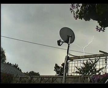 4th July 2006 Storm Video - Andy - Beanhill_0016.jpg