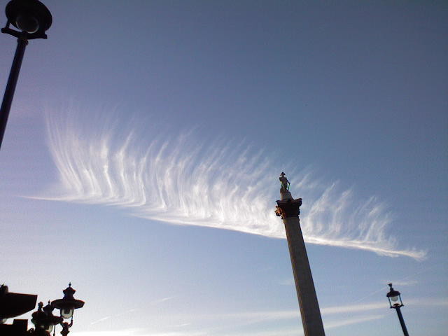 Horsetail cloud