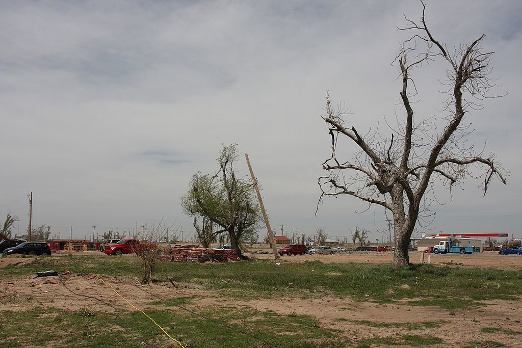 50. Greensburg, Kansas - damage from May 4 2007 tornado 0071