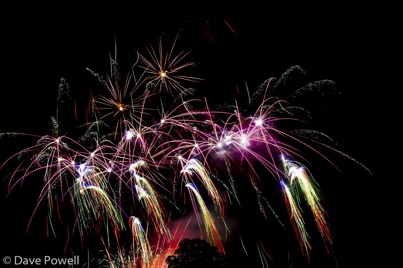 Horsham Fireworks 121027 025 DP