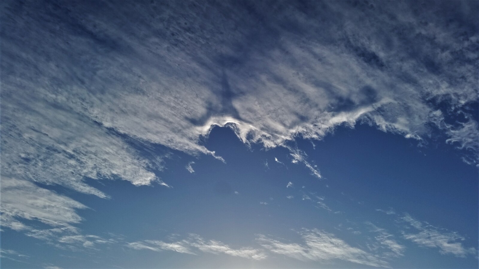 Cloud 09Jan22 by TN9